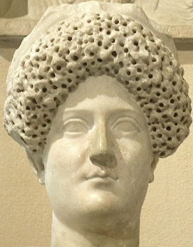 Domitia wife of Domitian  ca 90 CE Musee du Louvre Paaris MA1193